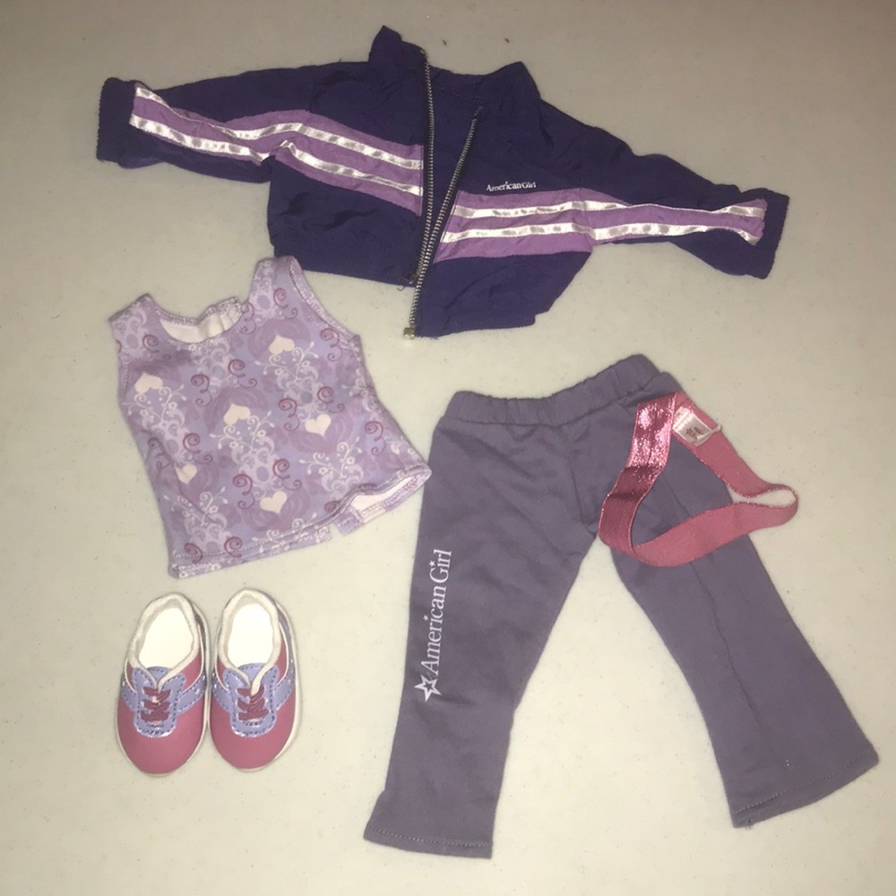 AMERICAN GIRL DOLL PURPLE SET